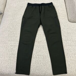 Men’s Under Armour Utility Pant Size Large